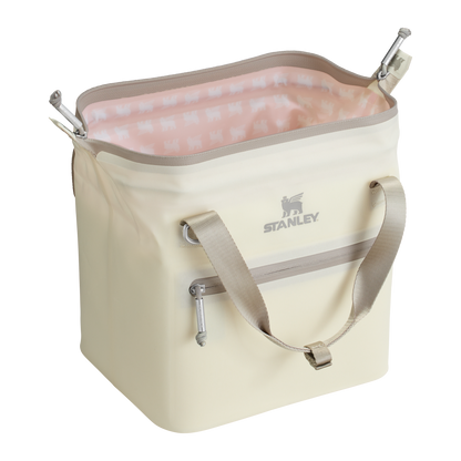 The All Day Julienne Mini Cooler | 10 Can | 7.4 QT | 7.0 L UQ5