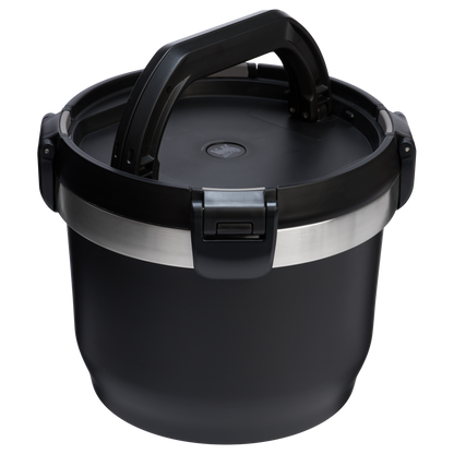 The Fresh-To-Table Stay Hot Crock | 3 QT PU4