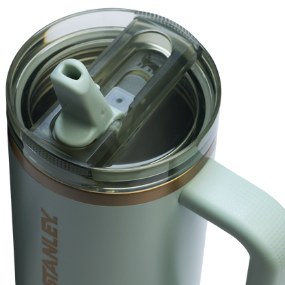 The Quencher ProTour Flip Straw Tumbler | 30 OZ IQ7